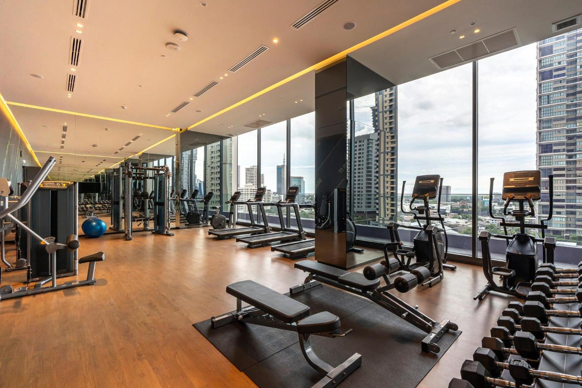 Staybridge Suites Bangkok Sukhumvit By Ihg Exterior foto