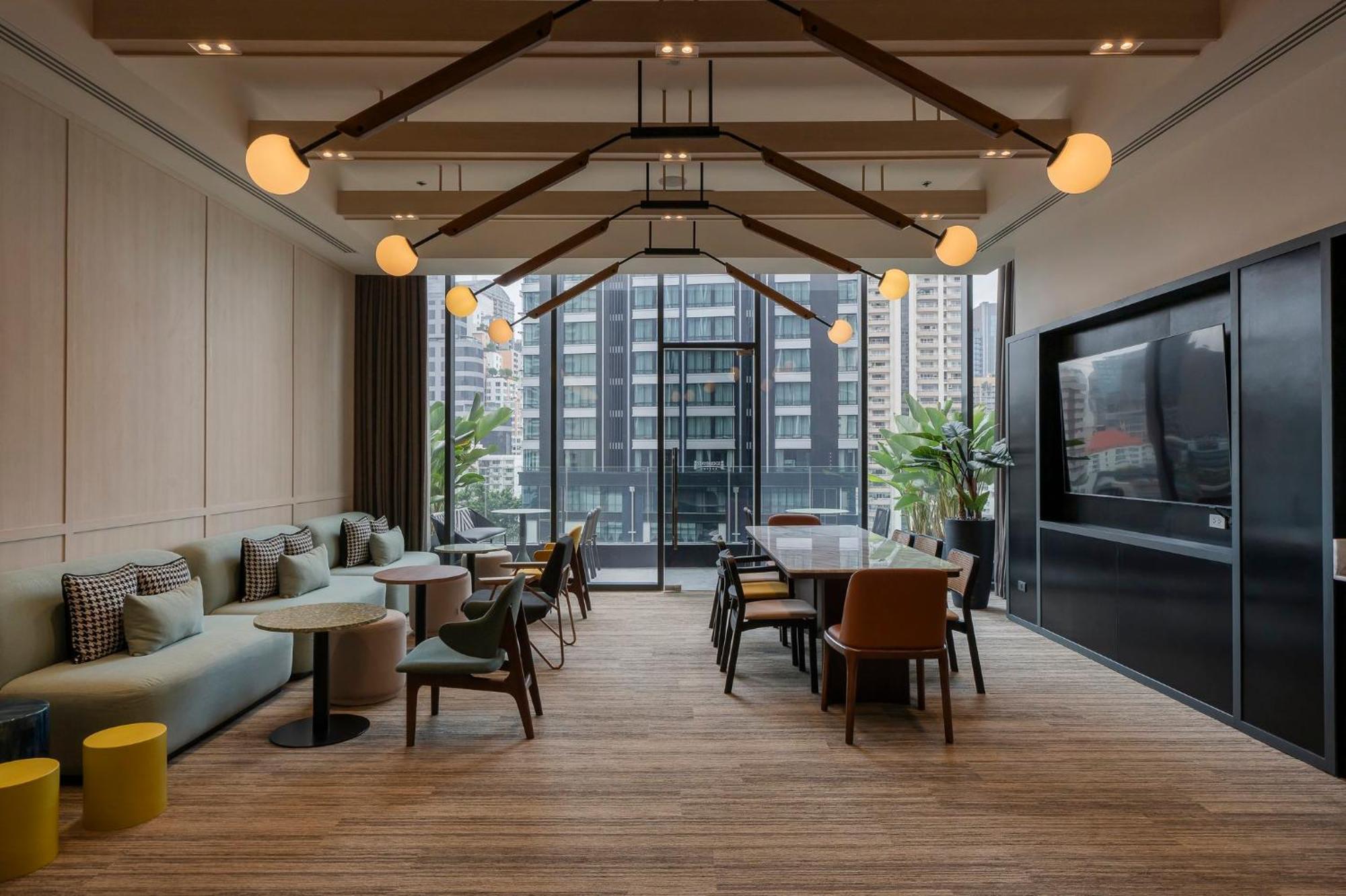 Staybridge Suites Bangkok Sukhumvit By Ihg Exterior foto